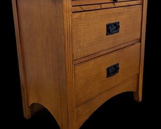  Fairmont Designs Mission Style Oak Grain Night Stand