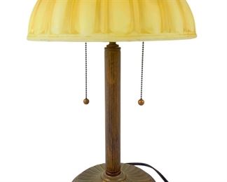  Vintage Brass Tone & Frosted Glass Table Lamp- WORKING