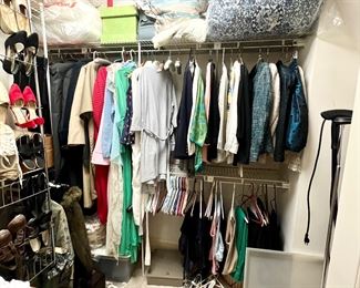 Womens clothes shoes