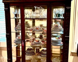 Vintage/antique china display cabinet