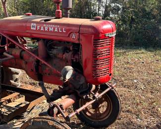 Having difficulty uploading video. I can text a video of this tractor running on Oct 31, 2023. Please text 270-779-1735 to request video. 