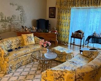 another living room view