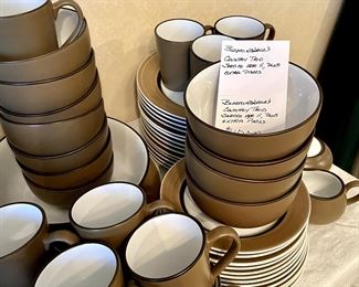 Bloomingdale's Country Trio service for 11 with serving pieces