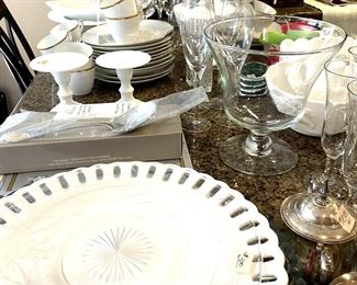 Cake stands, Yamazaki tableware, compotes, etc