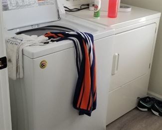 Amana washer & GE electric dryer