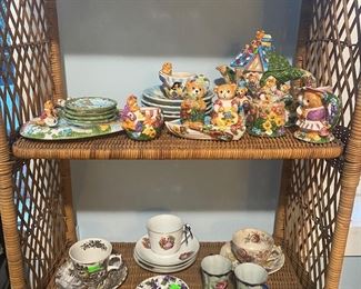 Vintage tea sets and tea cups