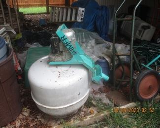 Concrete mixer (cord has been cut off)