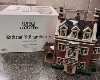 Dept 56 Dickens Village "Dursley Manor" 