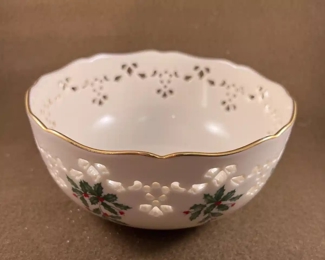 Lenox holiday candy dish