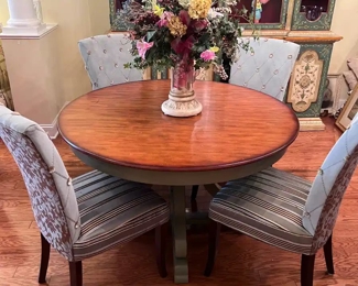 Pier 1 dining table and 4 chairs