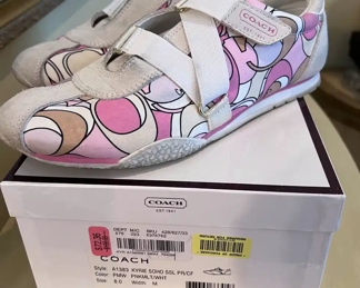 Coach pattern sneakers