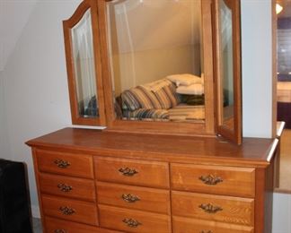 "Early American" dresser with mirror