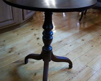  View of Early American table- tilt-top from 1790's. Incredible condition.