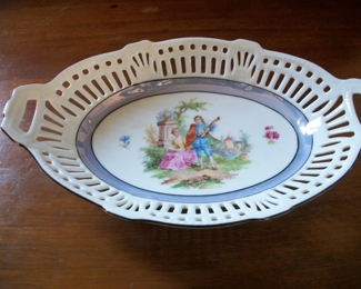 Bavarian Schwarzenhammer perforated dish