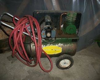 Air compressor