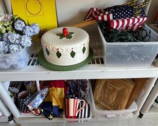 Fourth of July decor, panels with different finishes, holiday covered cake plate, 