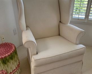 The chair alone, classic style and comfort