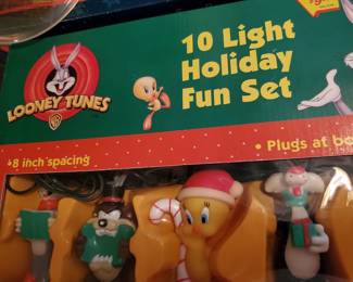 Looney Tunes Christmas Lights