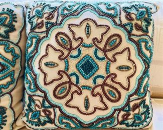 Nice selection of decorator pillows