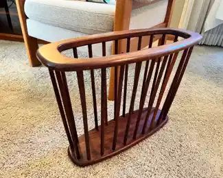 Mid Century walnut spindle magazine rack by Arthur Umanoff in excellent vintage condition