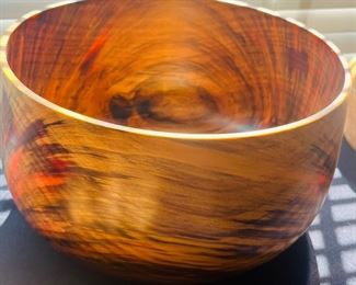 Monumental sized Kuai Norfolk Pine signed bowl.