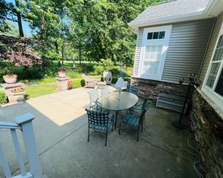 Patio furniture !