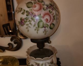 Vintage Handpaintted Floral Gone With The Wind Lamp