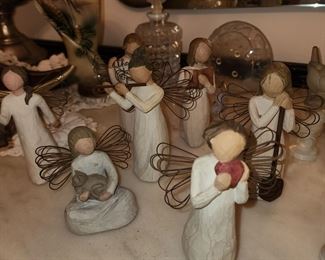 Willow Tree Figurines 