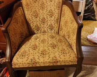 Antique Barel Chair