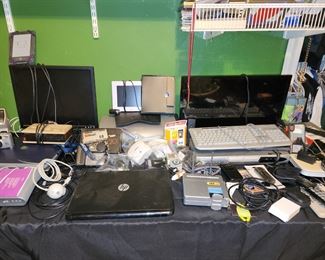 Computers -  Lap Tops - Kindles - Cameras