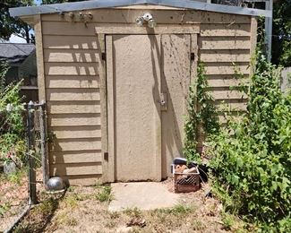 This is the shed we haven't started on yet. More pictures to come.