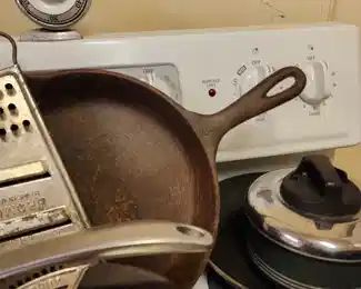 Wagner Cast Iron  Skillet 