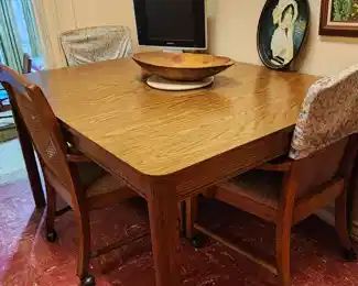 Kitchen Table with 4 Chairs