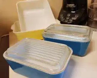 Vintage Pyrex Ice Box Containers