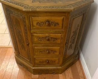 #31	Half Moon Wood Table w/4 drawers & 2 flip open sides - 32x14x33	 $75.00 			
