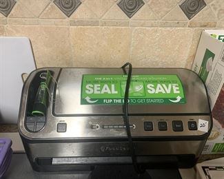 #37	Food Saver 2n1 Vacuum Sealing Solution	 $20.00 			
