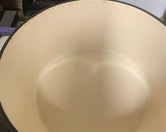 #38	Crofton Purple Dutch Oven	 $30.00 			
