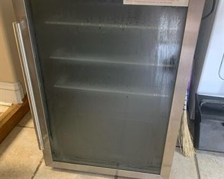 #41	Tramontina Refrigerator 29 inches tall 	 $30.00 			
