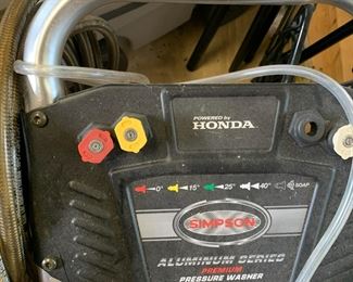 #74	Honda Simpson 3400 PSI Pressure Washer	 $220.00 			

