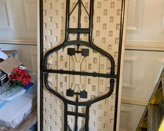 #85	6' Plastic Table (legs fold)	 $35.00 			
