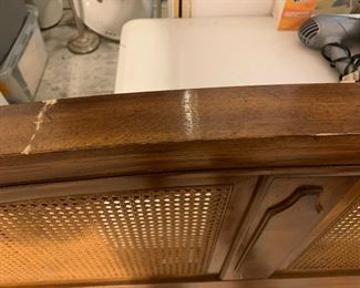 #100	Drexel full head board with a Hollywood frame	 $75.00 			
