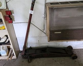 FLOOR JACK