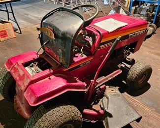 MURRAY GARDEN TRACTOR