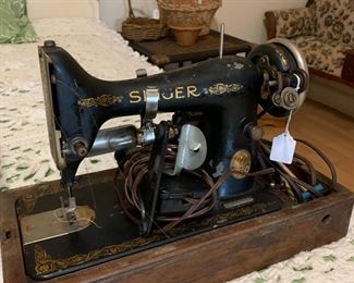 Singer sewing machine 