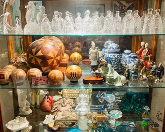 Waterford Crystal Days of Christmas bells 1984-1985, 2 Waterford crystal football paperweights, Waterford Seahorse, Swarovski dolphin and small Seahorse