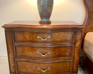 Henredon Night stand, 3 drawer