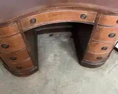 Kidney shaped desk