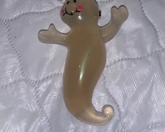 Ghost Pin