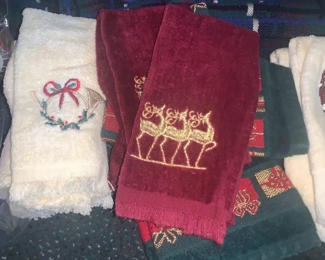 Holiday Towels