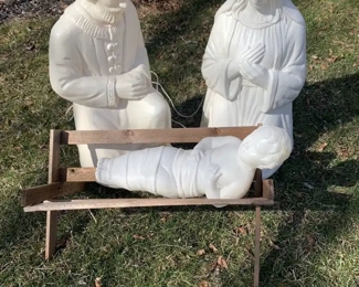 Poloron Vintage Lawn Light Up Nativity Figures